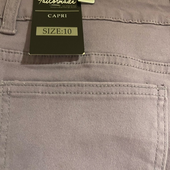 Tailormade Lavender Capris - Picture 4 of 5